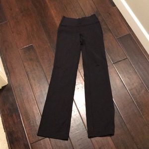 Lululemon black yoga pants